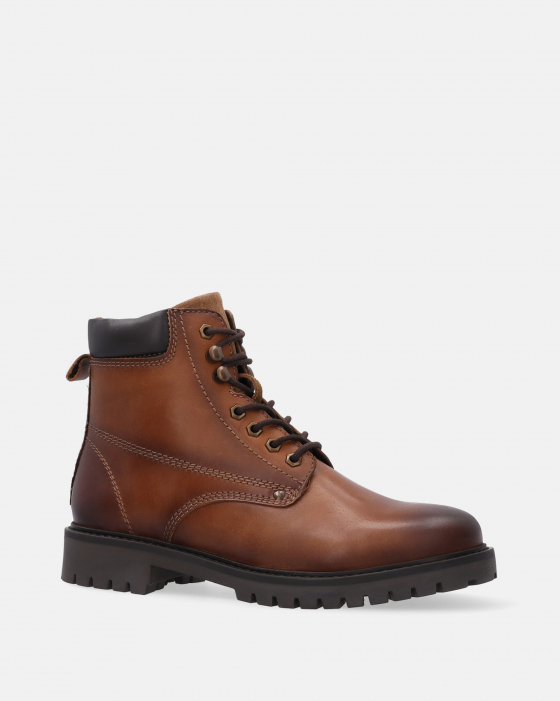 SKÓRZANE BRĄZOWE BOTKI M-2212056 BROWN