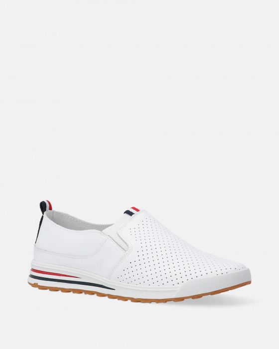 Sportowe buty typu slip-on S144LEWHOBM007